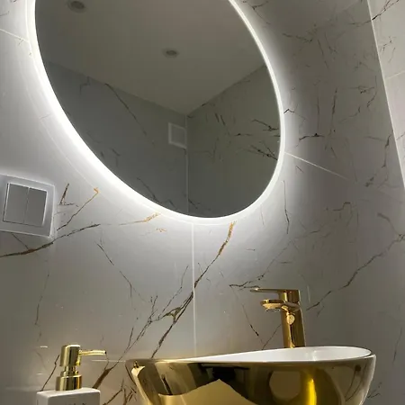 Nowe Luksusowe Manufaktura-prywatny Na Wylacznosc-wanna-zamykany Ogrodzony Parking, Blok,niskie Pietro-cisza I Spokoj Daire *