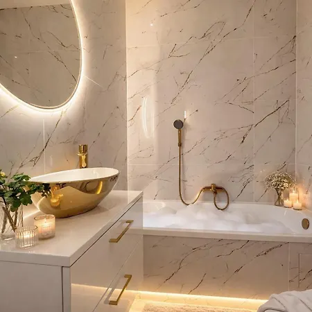 Nowe Luksusowe Apartamenty Z Wanna Premium Manufaktura-Orientarium Zoo-Aquapark Fala-Prywatny Na Wylacznosc - W Pelni Wyposazony Apartament -Blok, Niskie Pietro, Zamykany Parking Na Pilota - Cisza I Spokoj - Prywatnosc - Doskonala Lokalizacja ! * Łódź