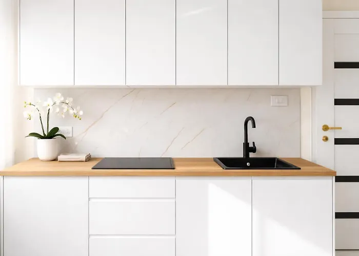 Nowe Luksusowe Apartamenty Z Wanna Premium Manufaktura-Orientarium Zoo-Aquapark Fala-Prywatny Na Wylacznosc - W Pelni Wyposazony Apartament -Blok, Niskie Pietro, Zamykany Parking Na Pilota - Cisza I Spokoj - Prywatnosc - Doskonala Lokalizacja ! Łódź